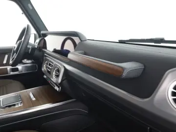 MERCEDES-BENZ G 450 d Magno MANUFAKTUR Schöckl Standhz AHK