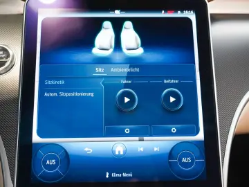 MERCEDES-BENZ CLE 220 d Cabrio macchiato rotes Verdeck Mem