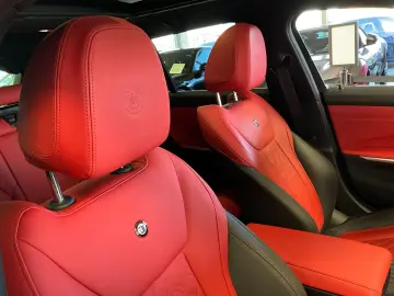 ALPINA Alpina B3 Touring XDrive  Panoramadach 360  HUD