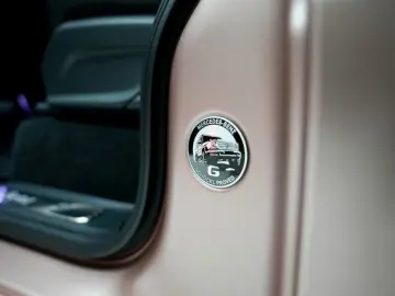 MERCEDES-BENZ G 500 Stronger Than Diamonds Edition