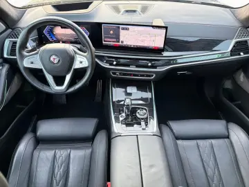 ALPINA XB7 ExeDrivePro Massage SoftCl AHK Pano StHz B&W