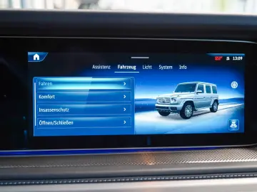 MERCEDES-BENZ G 450 d AMG Line Night I II KEYLESS