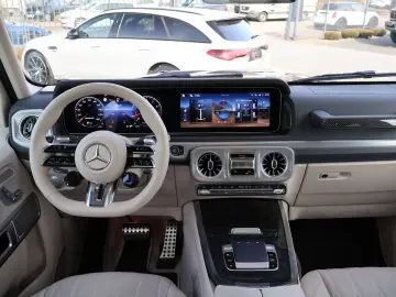MERCEDES-BENZ G 63 AMG MANUFAKTUR Superior-A22-NightP