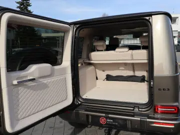 MERCEDES-BENZ G 63 AMG MANUFAKTUR Superior-A22-NightP