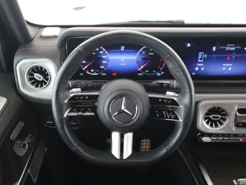 MERCEDES-BENZ G 450 d AMG SUPERIOR MANUFAKTUR TV Massage AHK