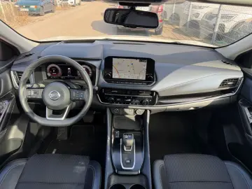 NISSAN Qashqai 1.3DIG-T MHEV Xtronic Premiere Edition