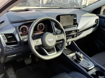 NISSAN Qashqai 1.3DIG-T MHEV Xtronic Premiere Edition