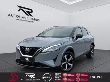 NISSAN Qashqai 1.3 DIG-T Premiere Edition Pano Navi 360