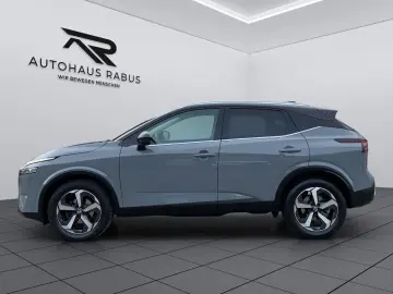 NISSAN Qashqai 1.3 DIG-T Premiere Edition Pano 360