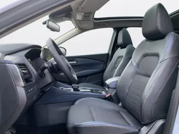 NISSAN Qashqai 1.3 DIG-T Premiere Edition Pano 360