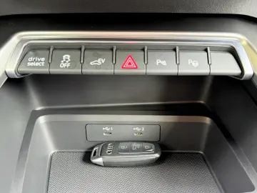 Audi A3 40 TFSIE Fab.- 09.2022 1.4 Plug-In Hybrid 204 Cp