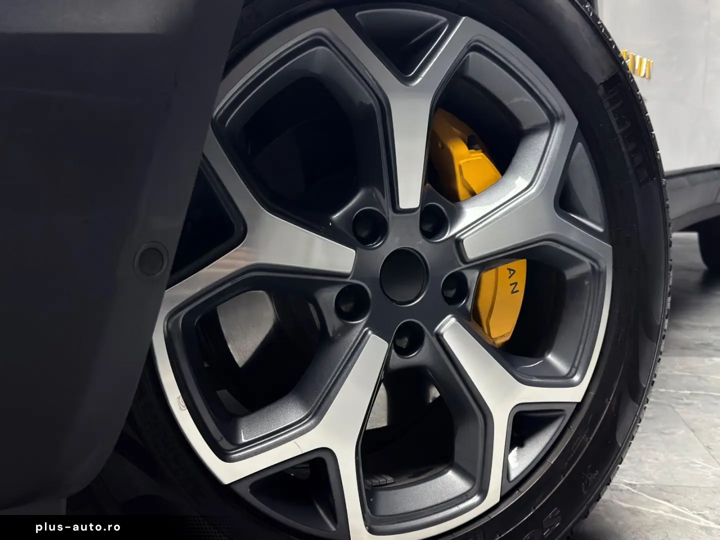 ANDERE Rivian R1T Quad-Motor AWD  Adventure Edition