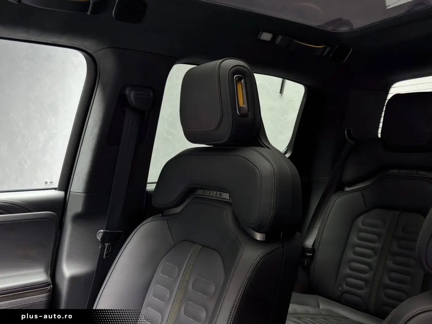 ANDERE Rivian R1T Quad-Motor AWD  Adventure Edition