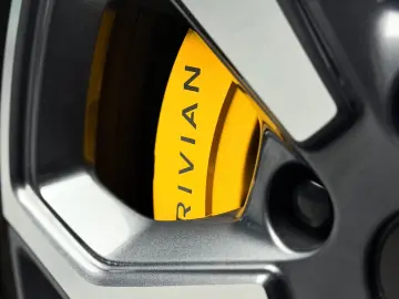 ANDERE Rivian R1T Quad-Motor AWD  Adventure Edition