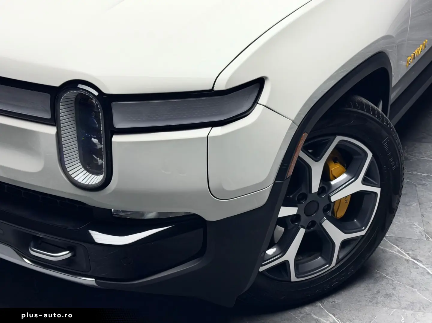ANDERE Rivian R1T Quad-Motor AWD  Adventure Edition