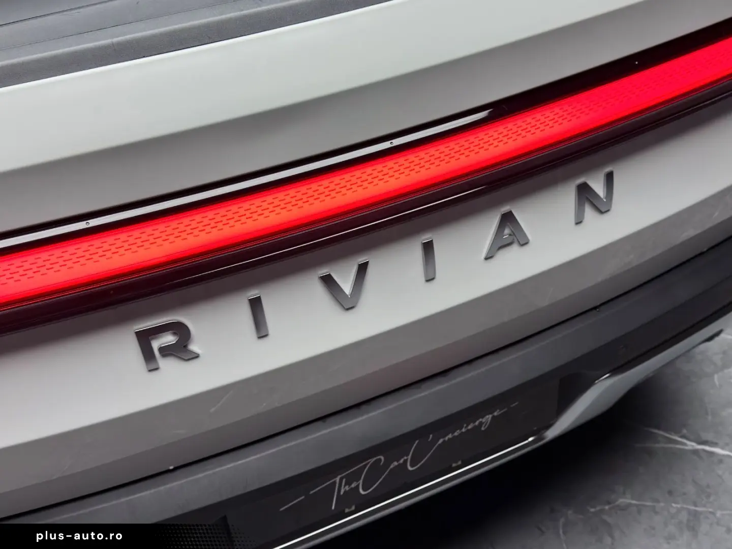 ANDERE Rivian R1T Quad-Motor AWD  Adventure Edition