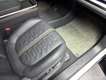 ANDERE Rivian R1T Quad-Motor AWD  Adventure Edition