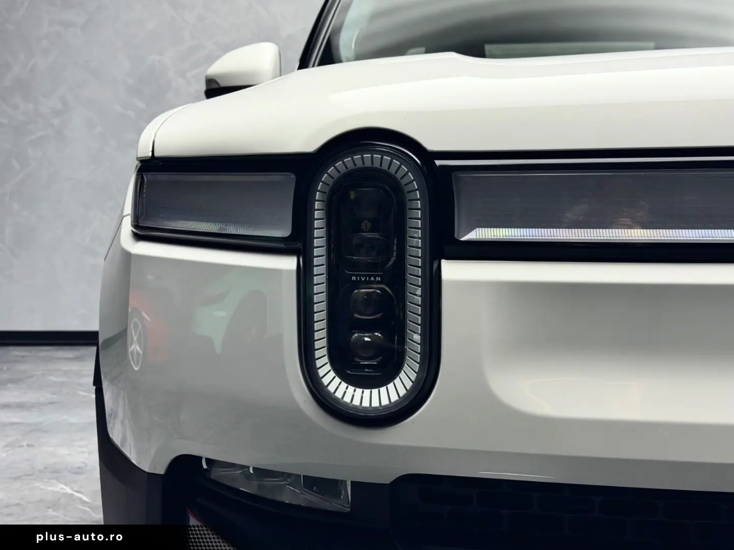 ANDERE Rivian R1T Quad-Motor AWD  Adventure Edition