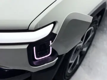 ANDERE Rivian R1T Quad-Motor AWD  Adventure Edition