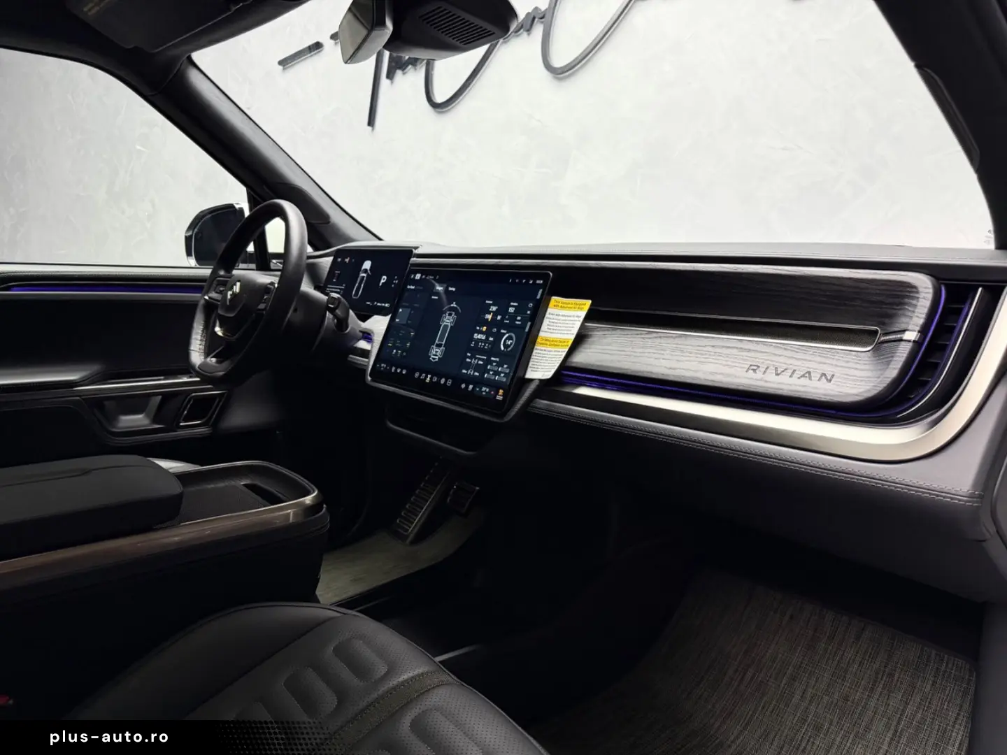 ANDERE Rivian R1T Quad-Motor AWD  Adventure Edition
