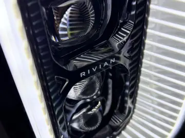 ANDERE Rivian R1T Quad-Motor AWD  Adventure Edition