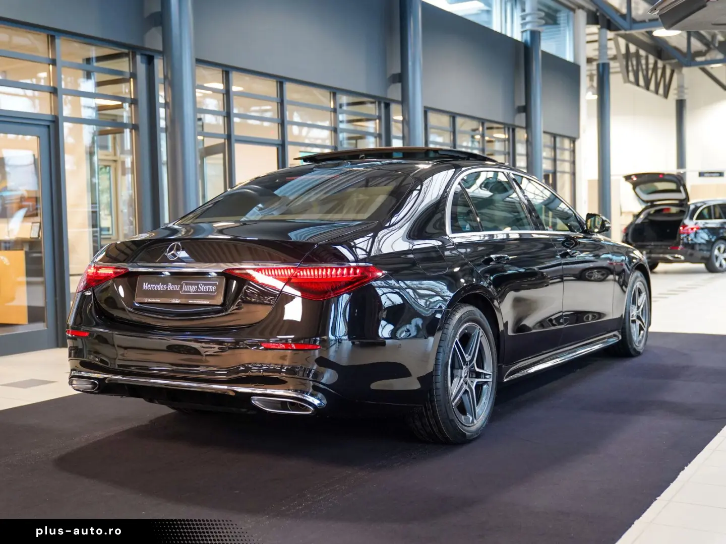 MERCEDES-BENZ S 500 4M AMG lang Exklusiv AR HeadUp Pano