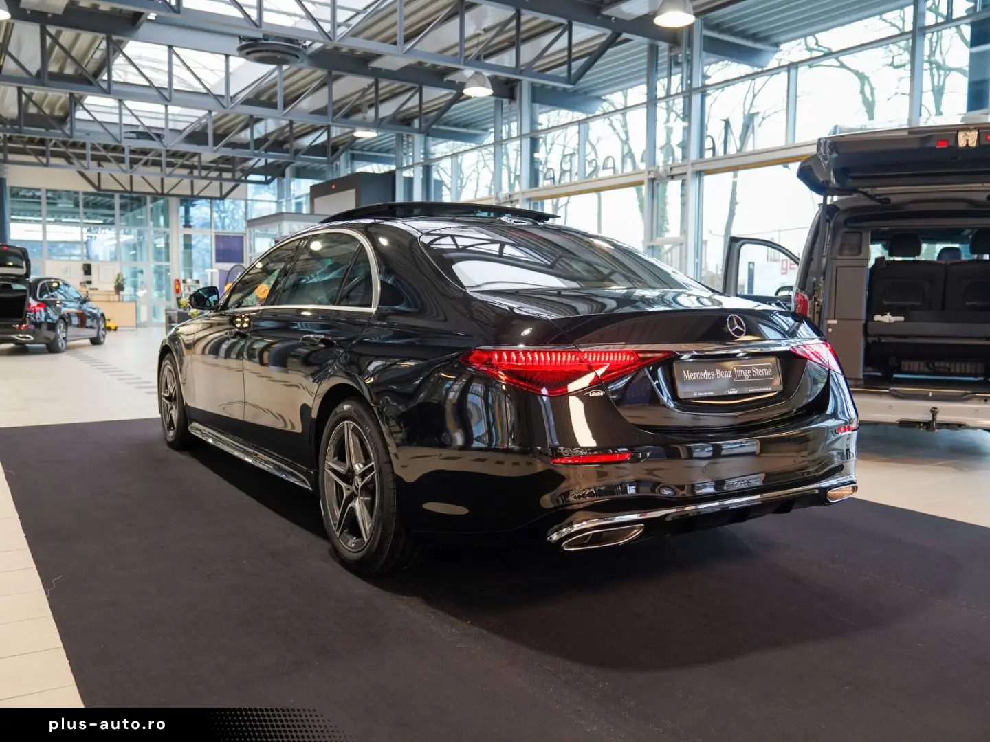 MERCEDES-BENZ S 500 4M AMG lang Exklusiv AR HeadUp Pano