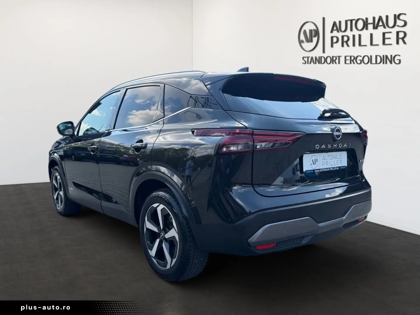 NISSAN Qashqai 1.5VC-T e-POWER N-Connecta PANO HUD