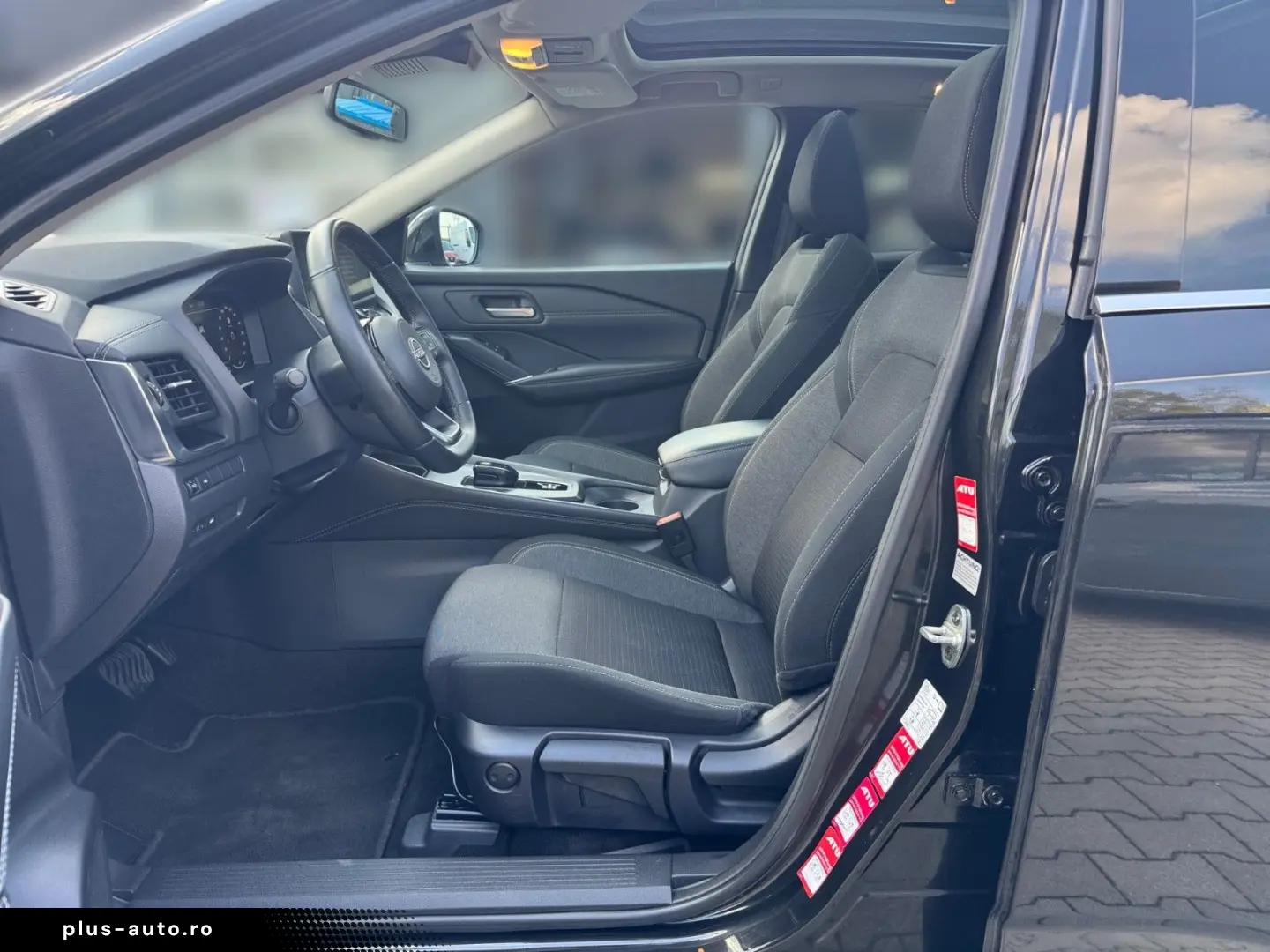 NISSAN Qashqai 1.5VC-T e-POWER N-Connecta PANO HUD