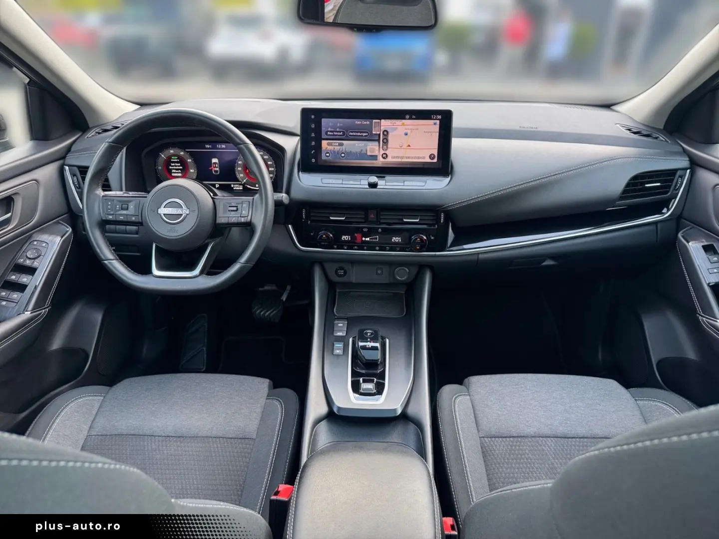 NISSAN Qashqai 1.5VC-T e-POWER N-Connecta PANO HUD