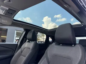 NISSAN Qashqai 1.5VC-T e-POWER N-Connecta PANO HUD