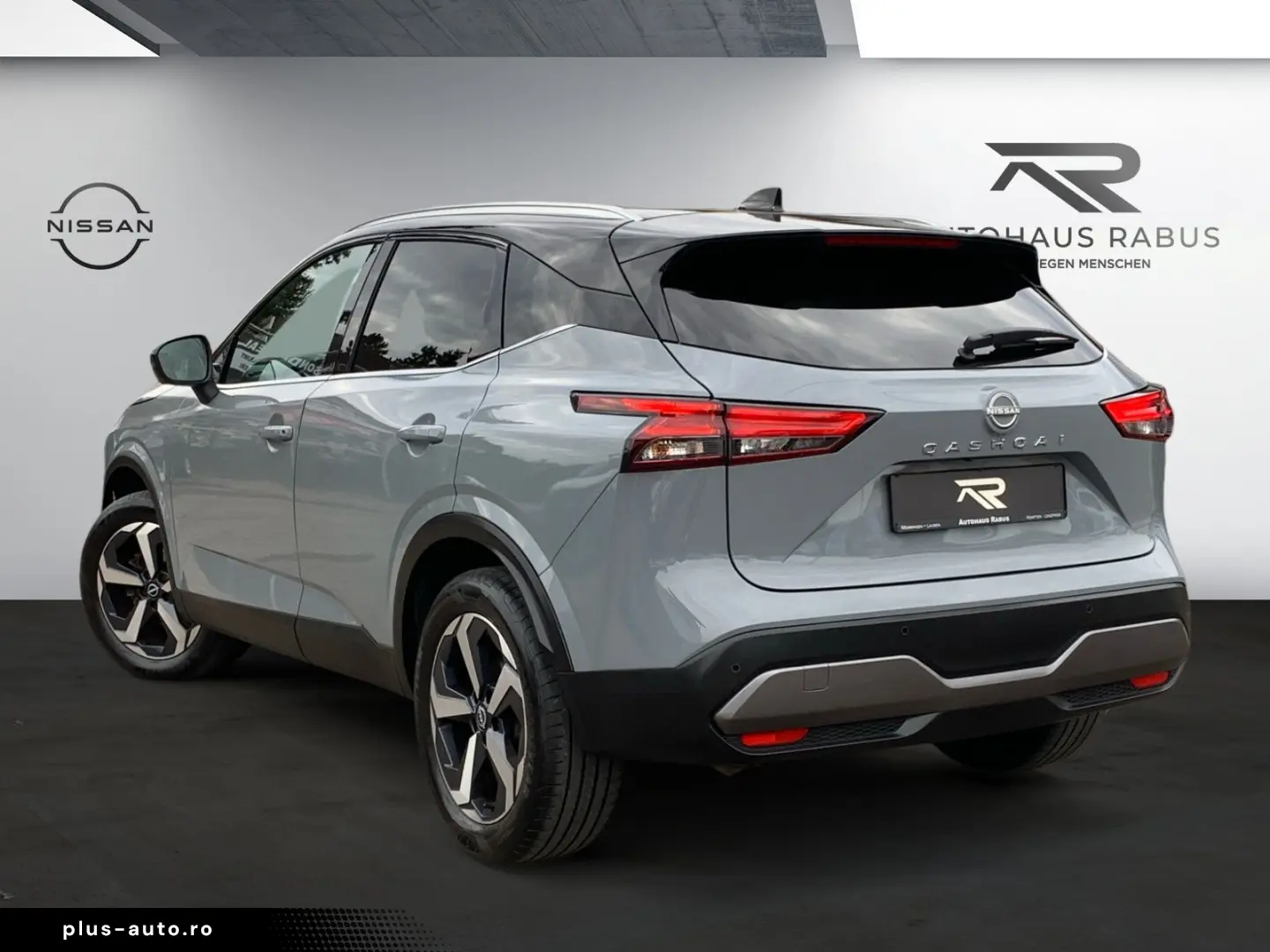 NISSAN Qashqai 1.3 DIG-T 4x4 N-Connecta AT Pano 360  SH