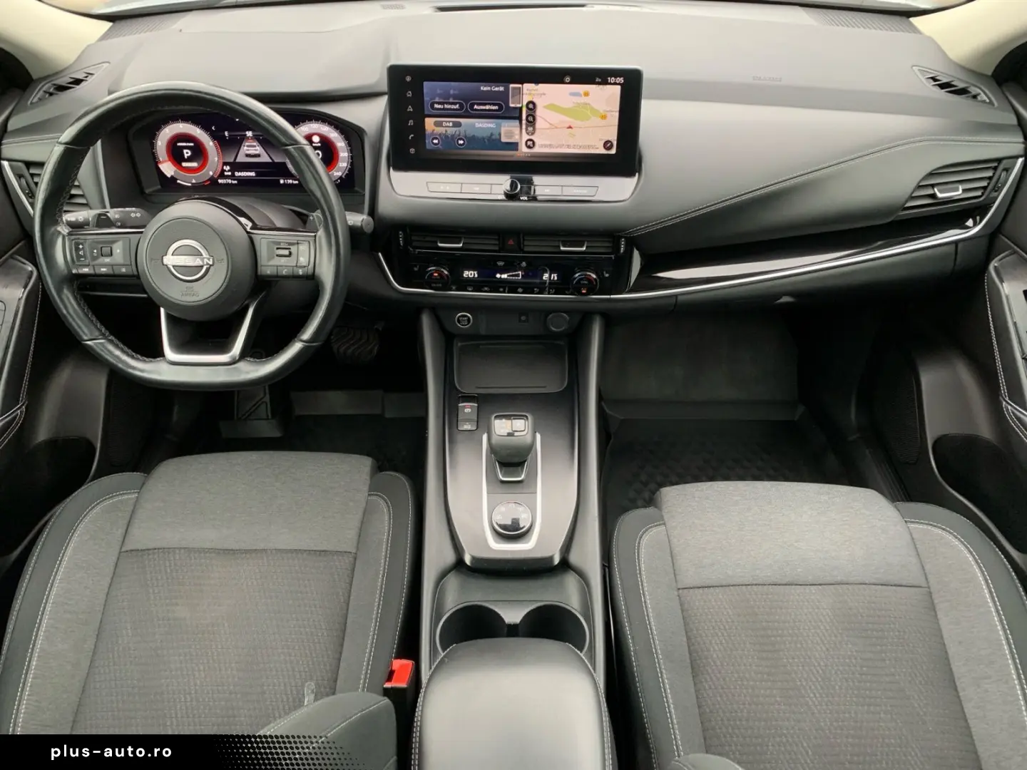 NISSAN Qashqai 1.3 DIG-T 4x4 N-Connecta AT Pano 360  SH