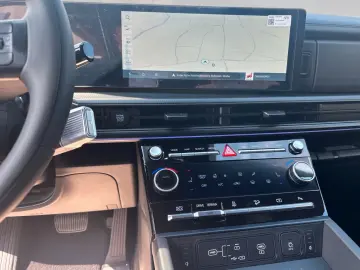 HYUNDAI SANTA FE 1.6 T-GDI PLUG IN PHEV BLACKLINE 0 5%