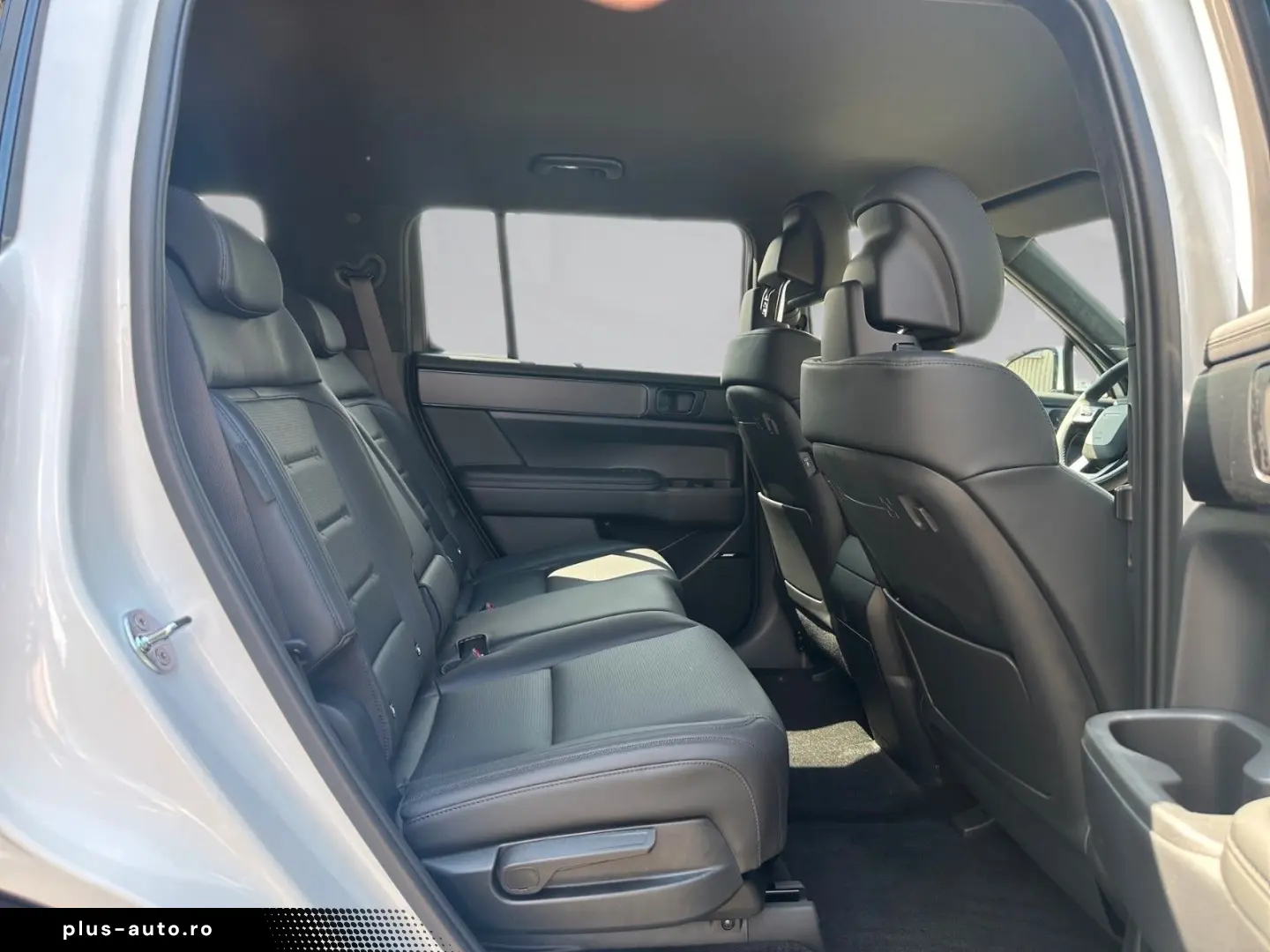 HYUNDAI SANTA FE 1.6 T-GDI PLUG IN PHEV BLACKLINE 0 5%