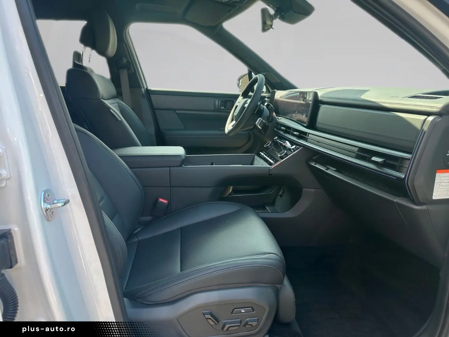 HYUNDAI SANTA FE 1.6 T-GDI PLUG IN PHEV BLACKLINE 0 5%