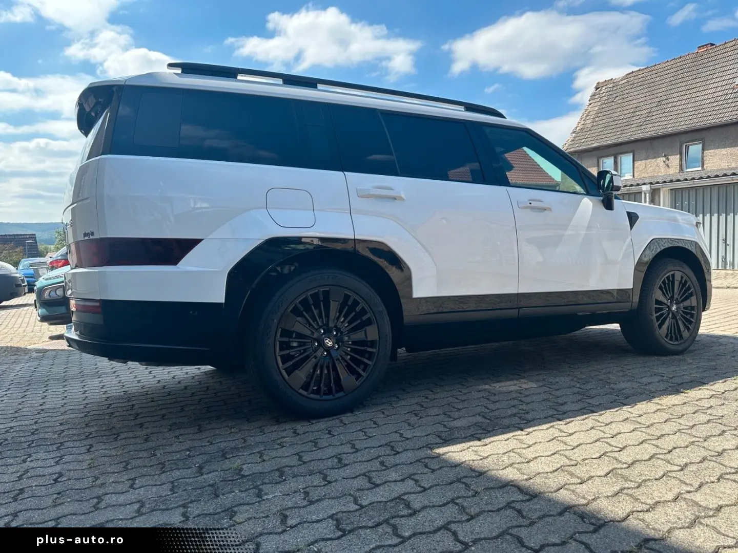 HYUNDAI SANTA FE 1.6 T-GDI PLUG IN PHEV BLACKLINE 0 5%