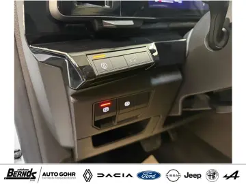 RENAULT Rafale E-TECH Full Hybrid 200 Techno WINTER