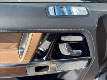 MERCEDES-BENZ G 450 d MBUX AHK Night