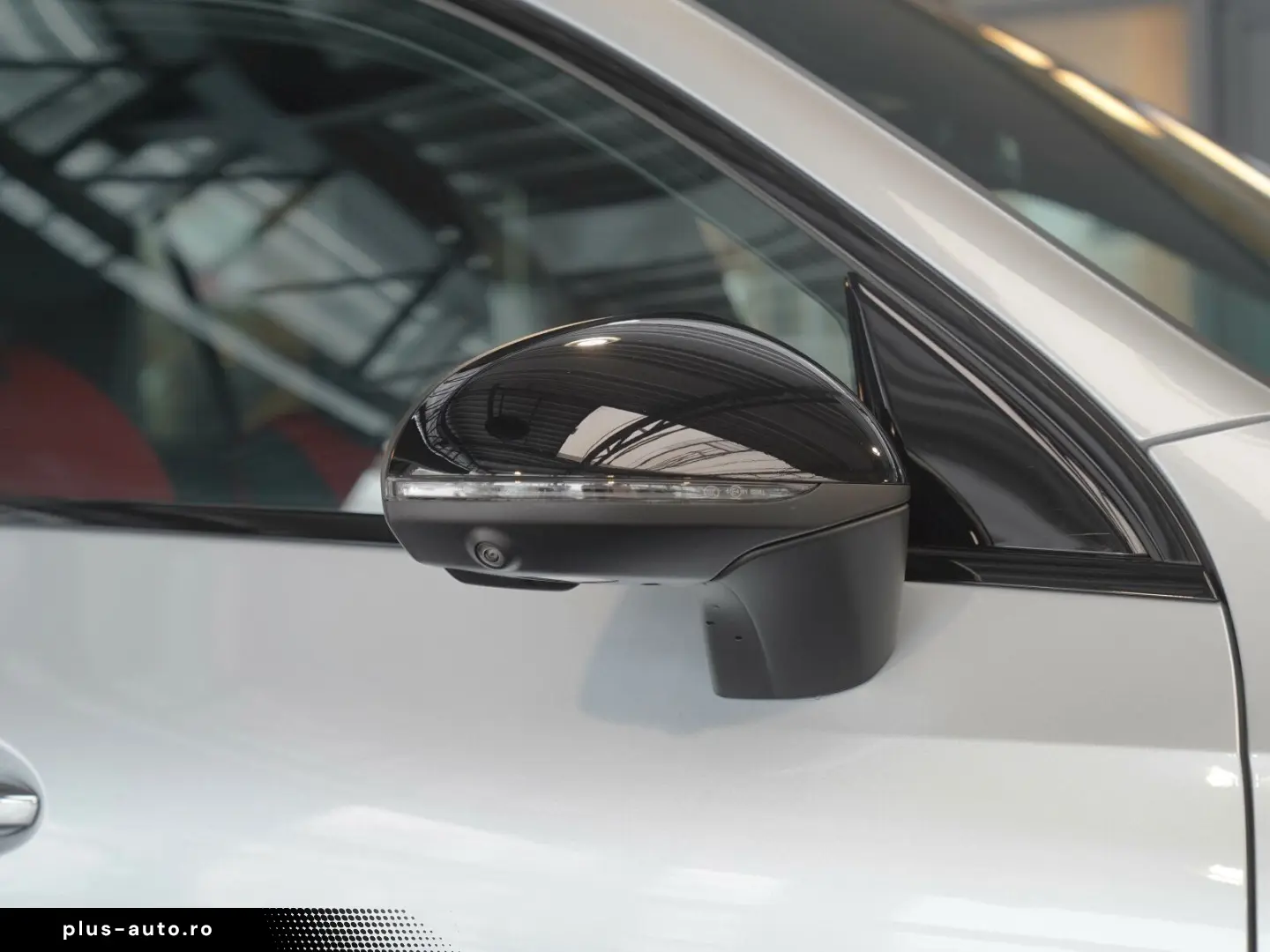 MERCEDES-BENZ GLC 300 d 4M AMG Night powerrot Head-up AIR