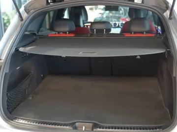 MERCEDES-BENZ GLC 300 d 4M AMG Night powerrot Head-up AIR