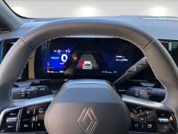 RENAULT Rafale Esprit Alpine E-Tech Full Hybrid 200