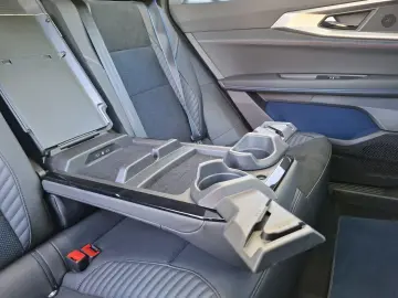 RENAULT Rafale Esprit Alpine E-Tech Full Hybrid 200