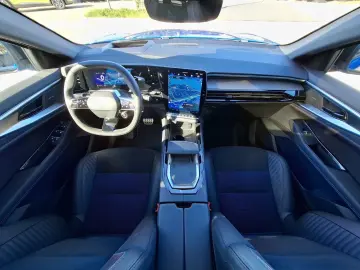 RENAULT Rafale Esprit Alpine E-Tech Full Hybrid 200