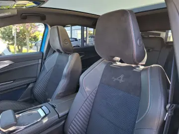 RENAULT Rafale Esprit Alpine E-Tech Full Hybrid 200