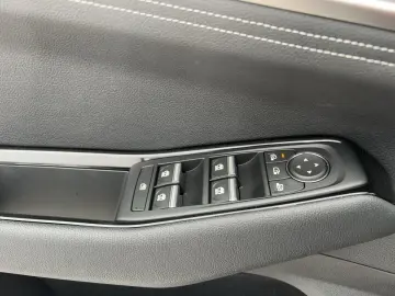 RENAULT Rafale Hybrid 200 Techno LED Vision Kamera