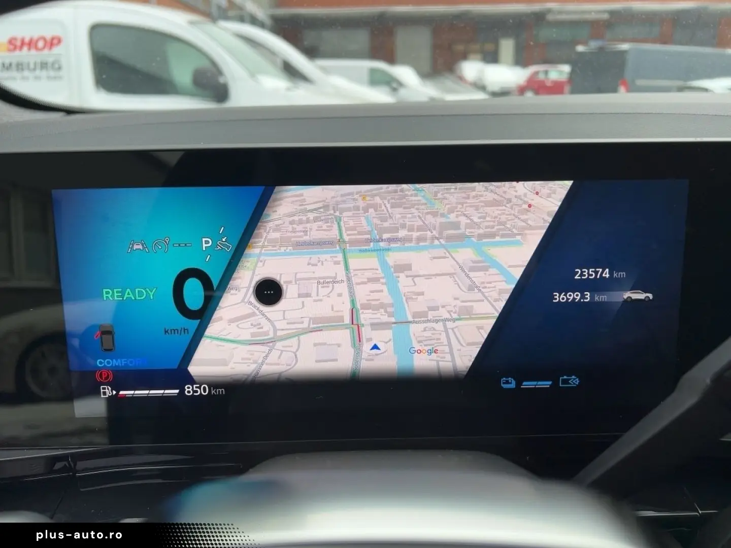 RENAULT Rafale Hybrid 200 Techno LED Vision Kamera