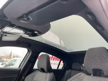 RENAULT Rafale Hybrid 200 Techno LED Vision Kamera