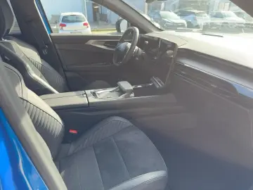 RENAULT Rafale Esprit Alpine E-Tech Full Hybrid 200 NEU