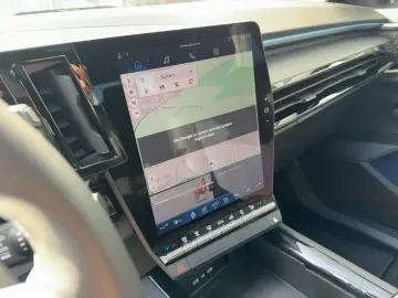 RENAULT Rafale Esprit Alpine E-Tech Full Hybrid 200 NEU